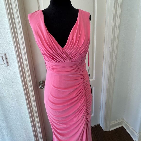 NWT Ieena Mac Duggal Sz 2 Candy Pink Jersey Sleeveless Side Ruched Slit Gown - Picture 7 of 15